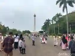 Jadwal Operasional dan Acara Libur Lebaran 2025 di Monas